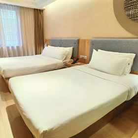 Hotel Main Pic1Home Inn (Fuzhou Daming Food Street Sanfang Qixiang)，Fujian Polytechnic of Information Technology飯店