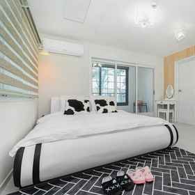 Hotel Main Pic 1 대부도 (영흥도) 아트 인 하우스 펜션, 불난그집 호텔