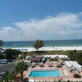 HOWARD JOHNSON BEACH RESORT 1, 酒店 埃克德学院