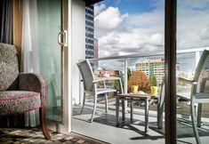 Others 2 ROSE PORTLAND