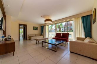 其他 4 KAMELYA K CLUB