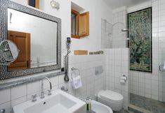 Others 6 Melenos Lindos