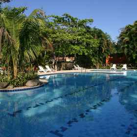 ITAMAMBUCA ECO RESORT 1, โรงแรม & ที่พัก Meio Beach