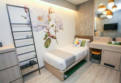 Others Champion Hotel City