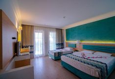 Others 3 Selectum Colours Side