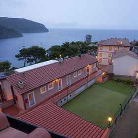 LA MANDOLA MAX RESORT 1, Hotel Marciana