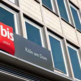 Ibis Hotel Köln am Dom1 , 飯店Felixx student Köln - Höninger Weg - ehem SMARTments student
