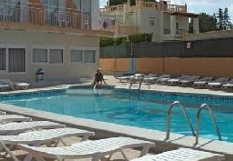 기타 ANIBAL HOSTAL