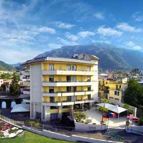 EUROPA 1, Hotel Villa San Marco