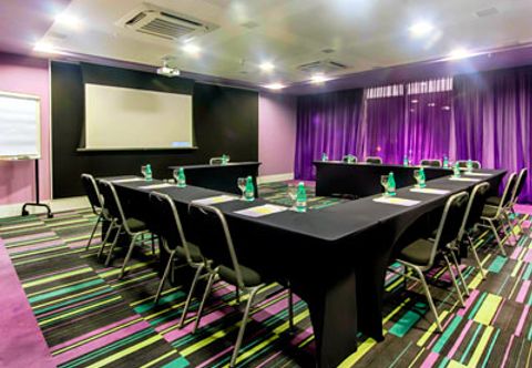 Others CONFINS SUITES HOTEL