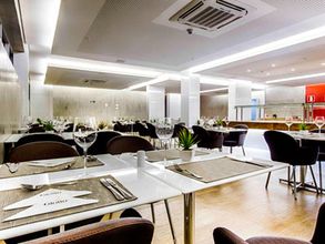 Others 4 CONFINS SUITES HOTEL