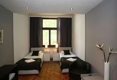 Others 2 Antique Apartments Old Town