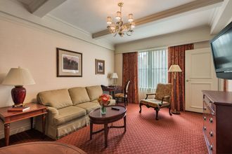 Others 4 The Wallace (Formerly The Milburn Hotel)