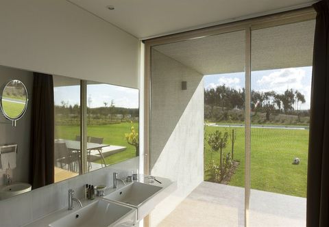 Lainnya BOM SUCESSO DESIGN VILLAS