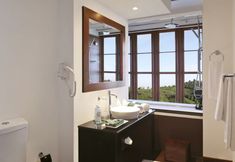 Others 2 HERITANCE TEA FACTORY