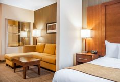 อื่นๆ 6 Comfort Suites Buffalo Airport