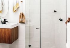 Others 5 CENTRAL STATION