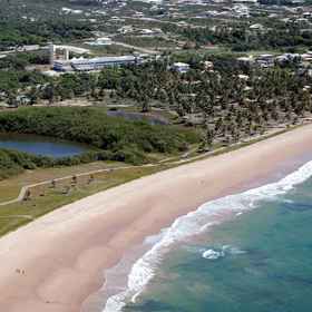 BAHIA PLAZA HOTEL (8 KM DO AEROPORTO - DIREÇÃO LITORAL NORTE) 1, Flamengo Beach 호텔