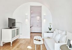 Others 6 KATIKIES SANTORINI