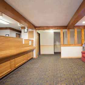 SUPER 8 BY WYNDHAM ONEONTA/COOPERSTOWN 1, Hotel Let's Relax Spa - Phuket (The Sis Kata)