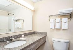 Others 6 SUPER 8 BY WYNDHAM ONEONTA/COOPERSTOWN