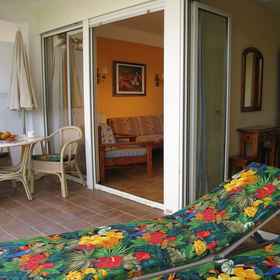 MONTEMAYOR APARTAMENTOS 1, Khách sạn San Bartolomé de Tirajana