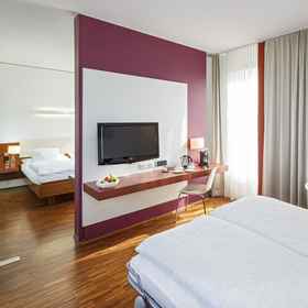 HOTEL STÜCKI BASEL 1, Hotel Kebun Binatang Basel