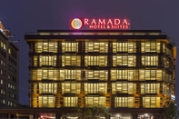 ภายนอกอาคาร RAMADA HOTEL SUITES SISLI