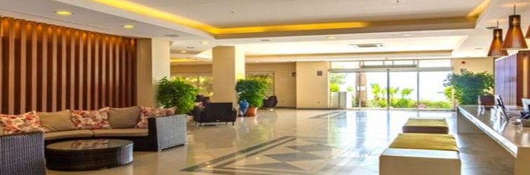 Lobby Forever Club Adults Only