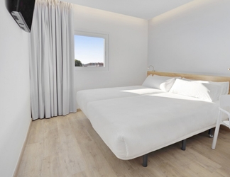 Phòng ngủ 2 B&B HOTEL Lisboa Oeiras