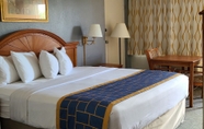 Bilik Tidur 2 Quality Inn & Suites Orlando East - UCF Arena