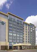 EXTERIOR_BUILDING Homewood Suites by Hilton Calgary Airport