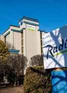 EXTERIOR_BUILDING Radisson Hotel Hauppauge-Long Island