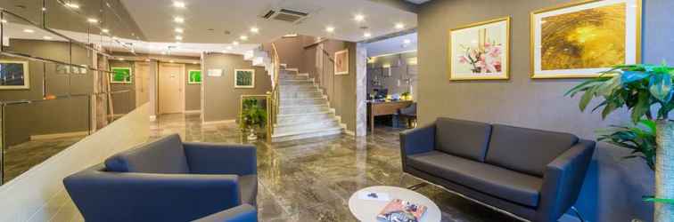 Lobby Molton Monapart Mecidiyekoy