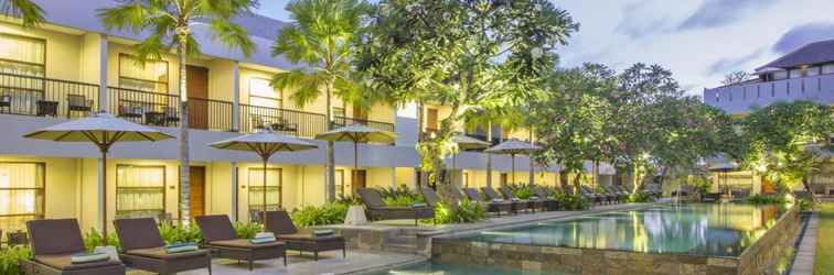 Bangunan Amadea Resort & Villas