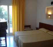 Bedroom 3 HOTEL CASSANDRA(FORMERLY HOTEL SANTA MONICA)