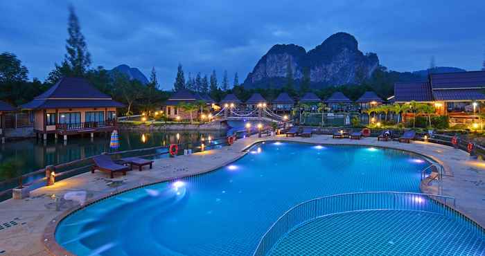 สระว่ายน้ำ Poonsiri Resort River Hill Krabi