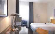 Bedroom 5 Days Inn Berlin City South(FORMELY BEST WESTERN EURO HOTEL BERLIN)