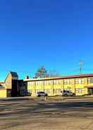 EXTERIOR_BUILDING Clarion Pointe Rhinelander Downtown