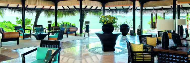 Lobi Taj Exotica Resort & Spa Maldives