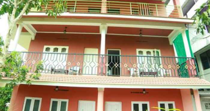 Exterior KERALA HOUSE HOMESTAY