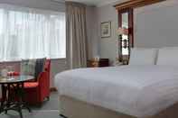 Bedroom Marks Tey Hotel