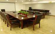 Others 5 Greentree Inn Yuncheng Ximen Street Songjiang Kung Fu School Business Hotel