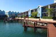 Luar Bangunan C Mandurah Resort and Serviced Apartments