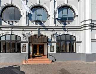 Exterior 2 The Cornwall Hotel (ex. Batman Fawkner Inn Hostel)