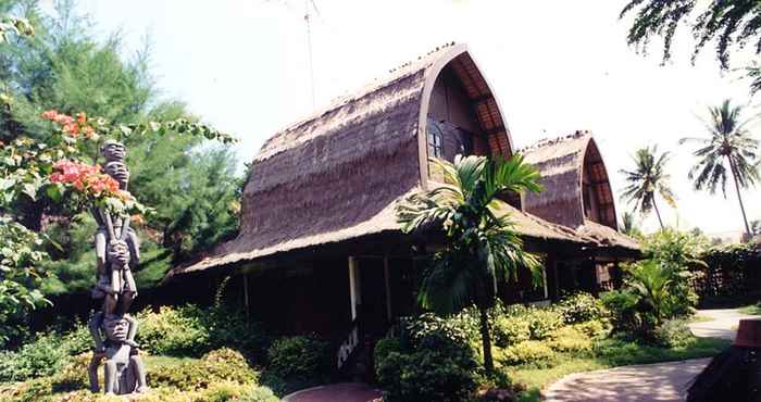 Exterior Graha Senggigi