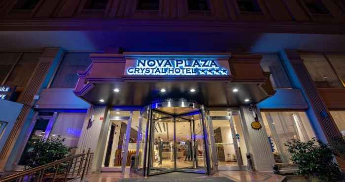 Exterior Nova Plaza Crystal Hotel