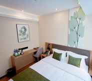 Bedroom 2 GreenTree Inn Fuyang Yingzhou District Kuixing Road