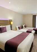 BEDROOM Premier Inn Scarborough (North Bay)