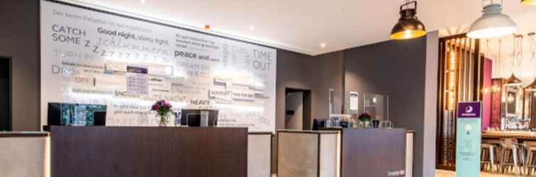 Sảnh chờ Premier Inn Stuttgart Feuerbach